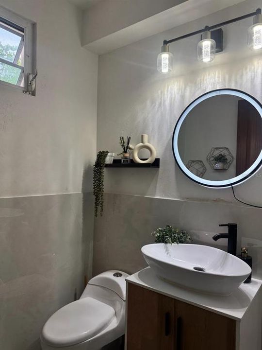 For Rent: $4,950 (3 beds, 2 baths, 2600 Square Feet)