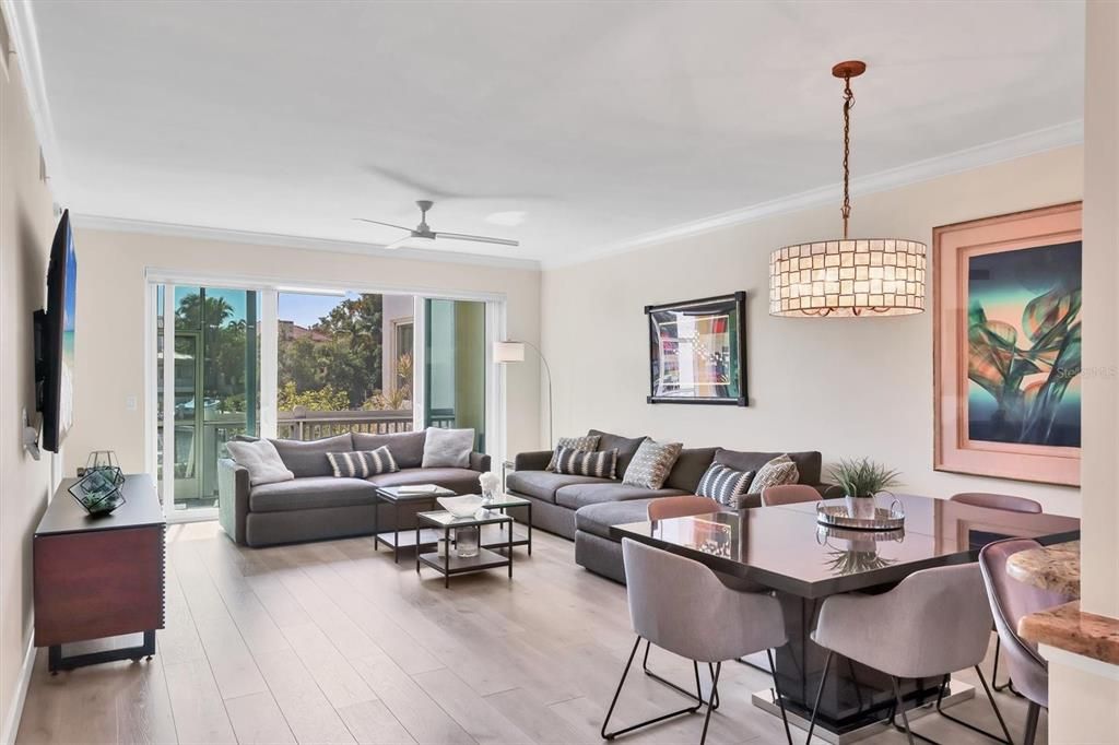 For Sale: $994,000 (3 beds, 2 baths, 1362 Square Feet)