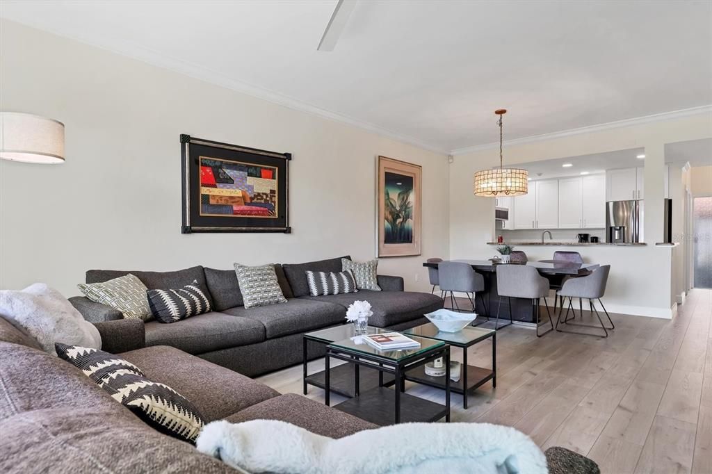 For Sale: $994,000 (3 beds, 2 baths, 1362 Square Feet)