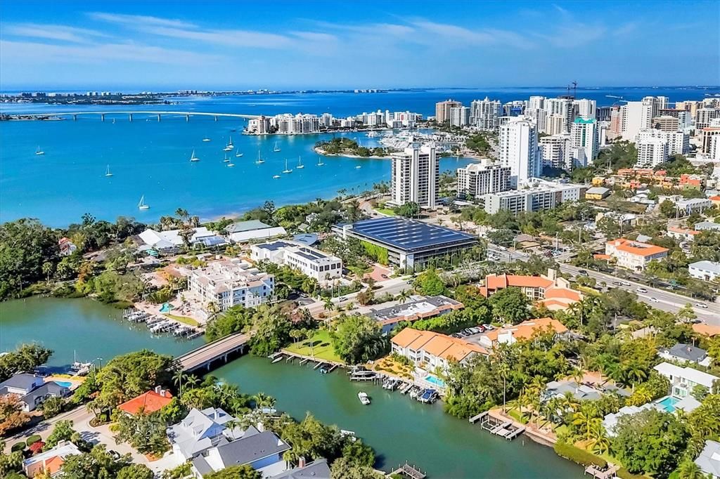 For Sale: $994,000 (3 beds, 2 baths, 1362 Square Feet)