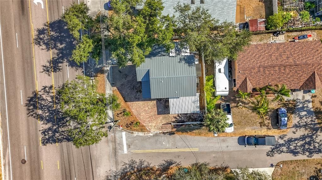 En Venta: $425,000 (4 camas, 2 baños, 1608 Pies cuadrados)