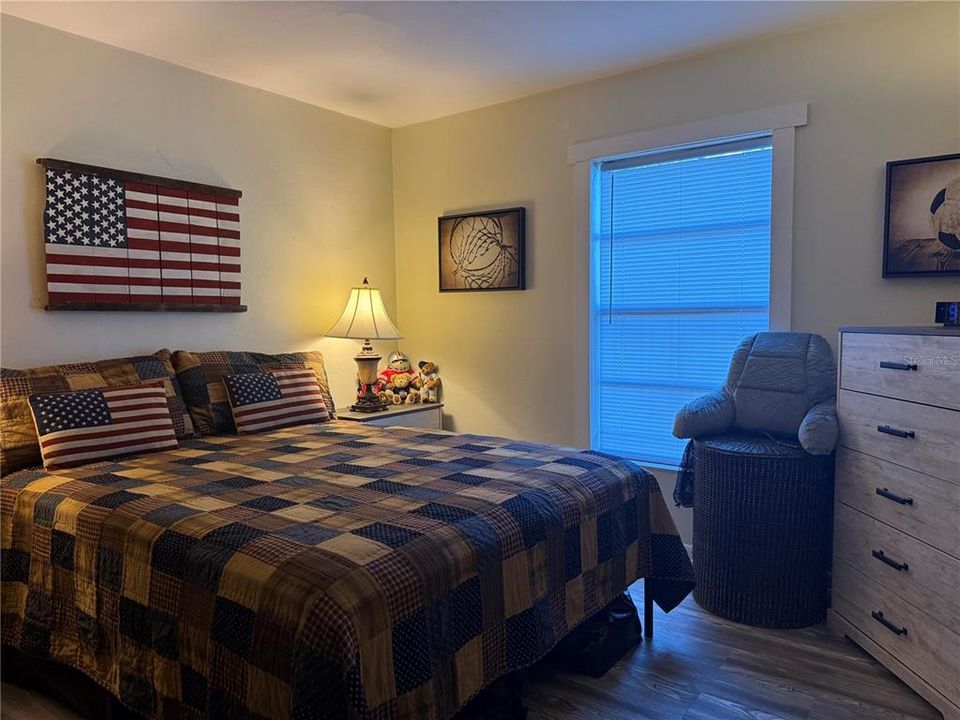 For Sale: $350,000 (3 beds, 2 baths, 1477 Square Feet)