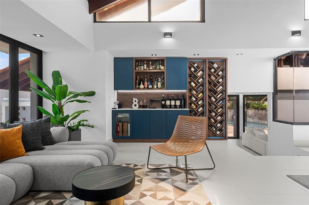 На продажу: $2,200,000 (4 спален, 4 ванн, 3700 Квадратных фут)