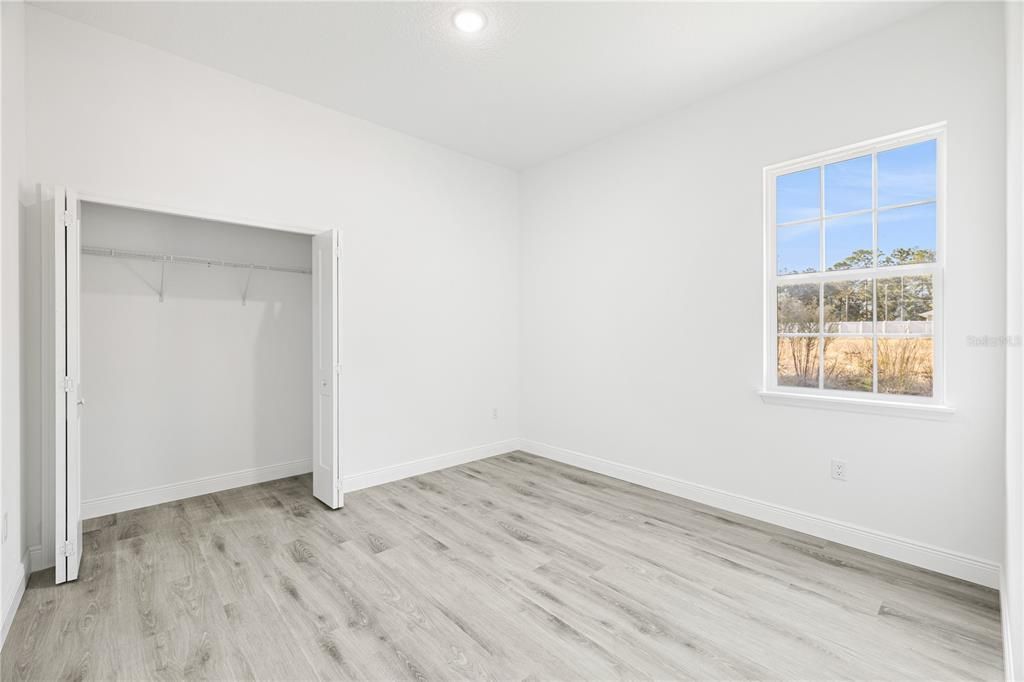 For Sale: $319,990 (4 beds, 2 baths, 1751 Square Feet)