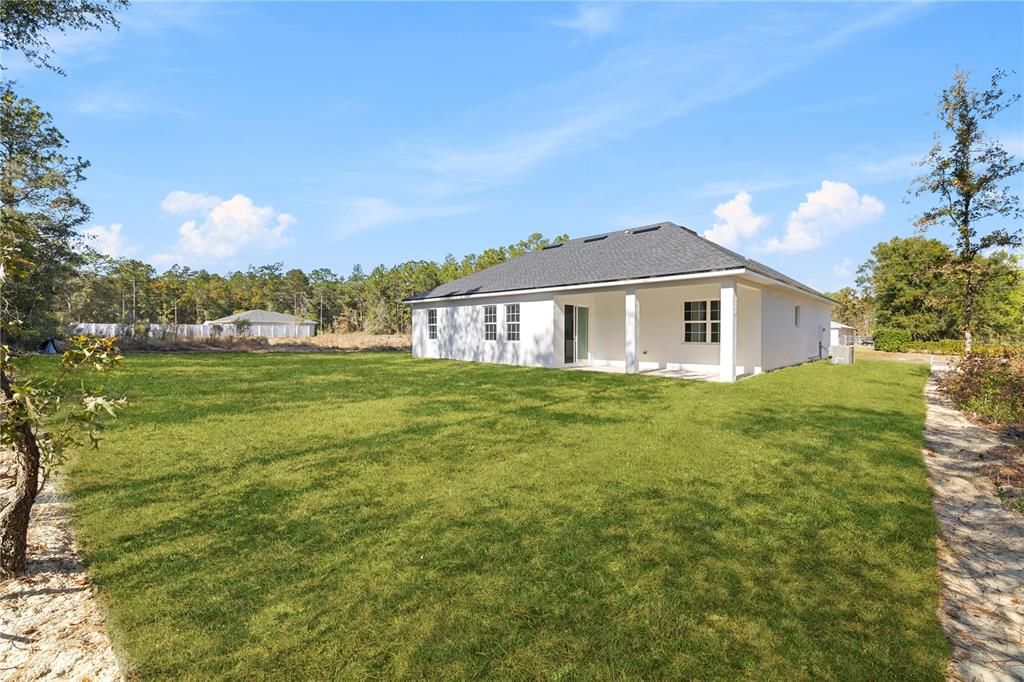 For Sale: $319,990 (4 beds, 2 baths, 1751 Square Feet)