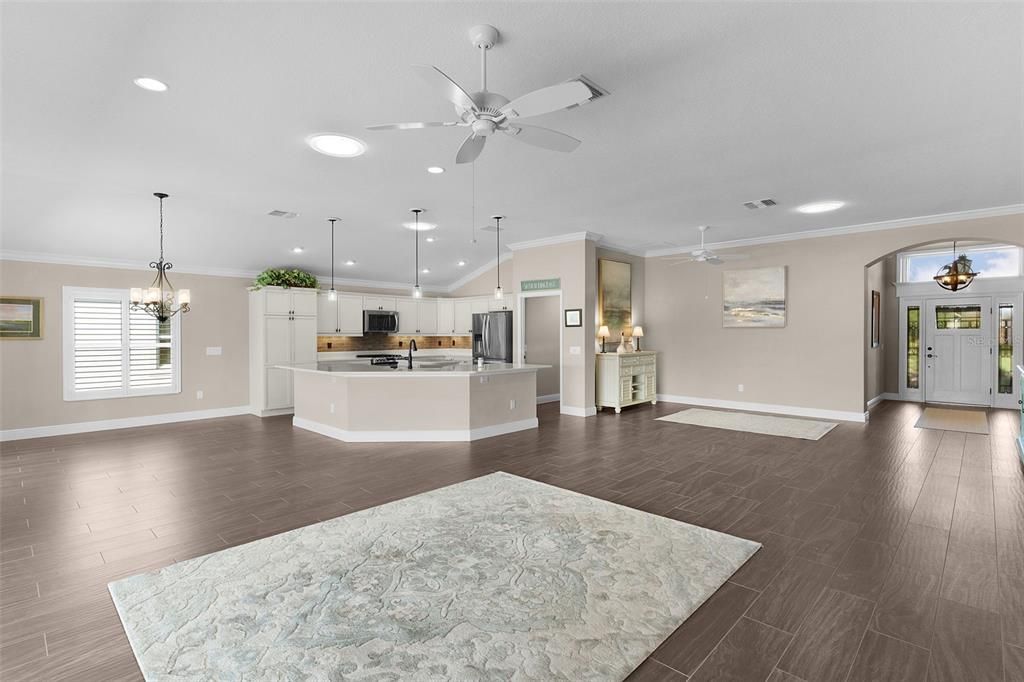 На продажу: $839,900 (3 спален, 2 ванн, 2309 Квадратных фут)