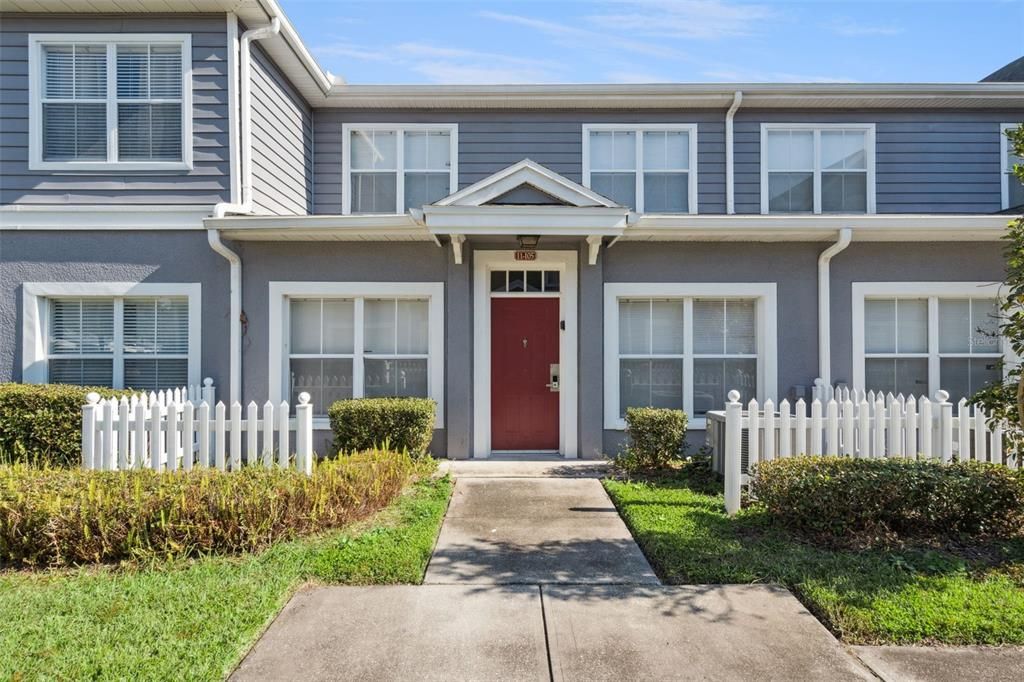 For Sale: $269,750 (3 beds, 2 baths, 1296 Square Feet)