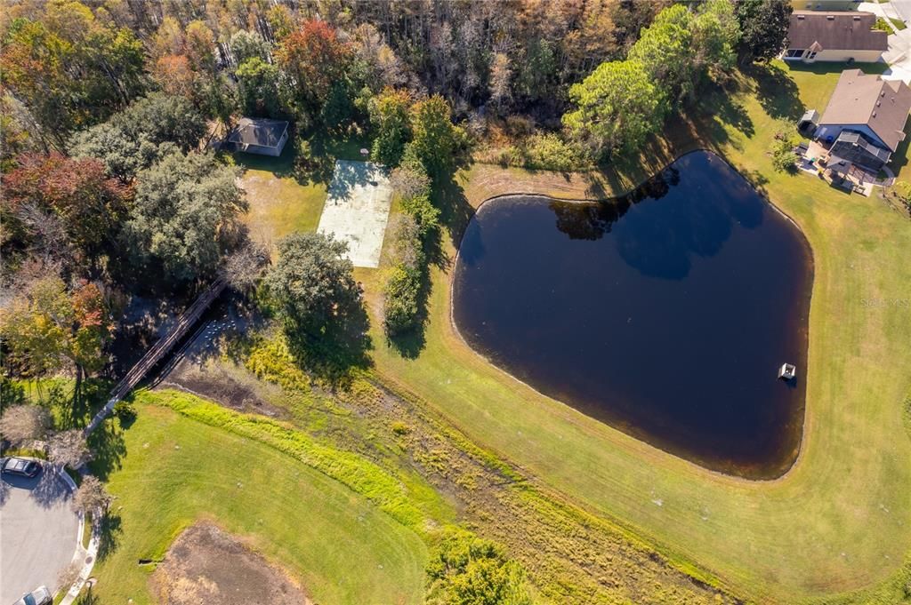 合同活跃: $375,000 (3 贝兹, 2 浴室, 1398 平方英尺)