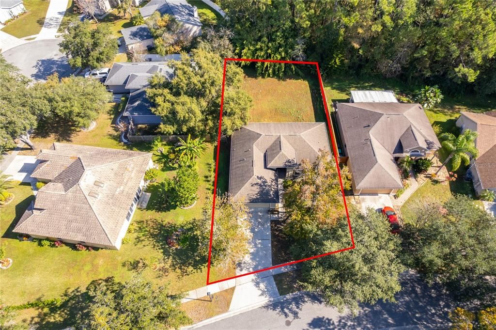 合同活跃: $375,000 (3 贝兹, 2 浴室, 1398 平方英尺)