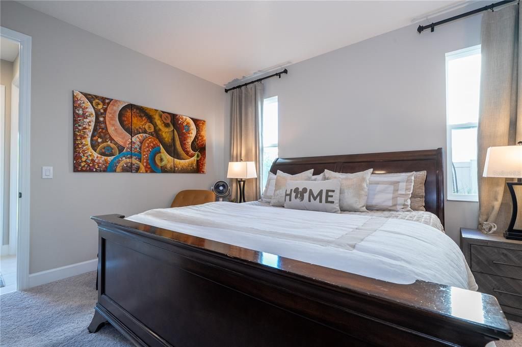 En Venta: $835,000 (5 camas, 4 baños, 3777 Pies cuadrados)