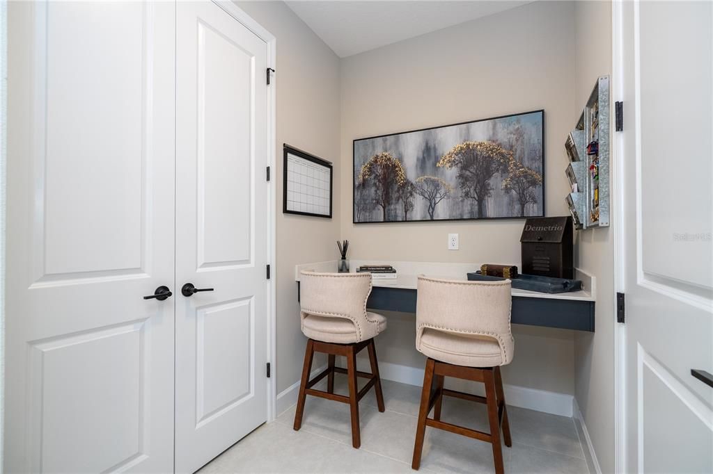 En Venta: $835,000 (5 camas, 4 baños, 3777 Pies cuadrados)