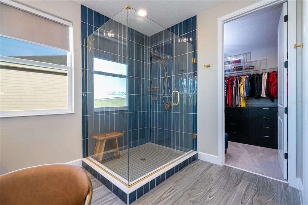 En Venta: $835,000 (5 camas, 4 baños, 3777 Pies cuadrados)