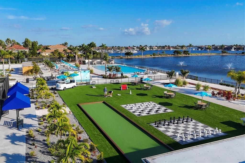 For Sale: $1,325,000 (3 beds, 3 baths, 2930 Square Feet)