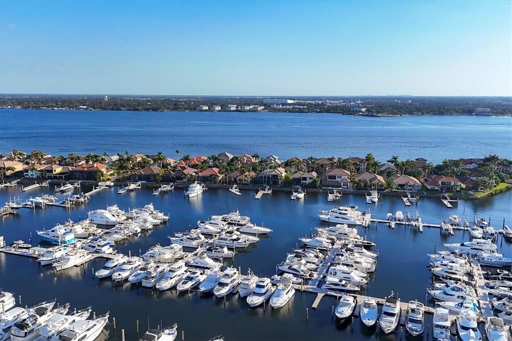 For Sale: $1,325,000 (3 beds, 3 baths, 2930 Square Feet)