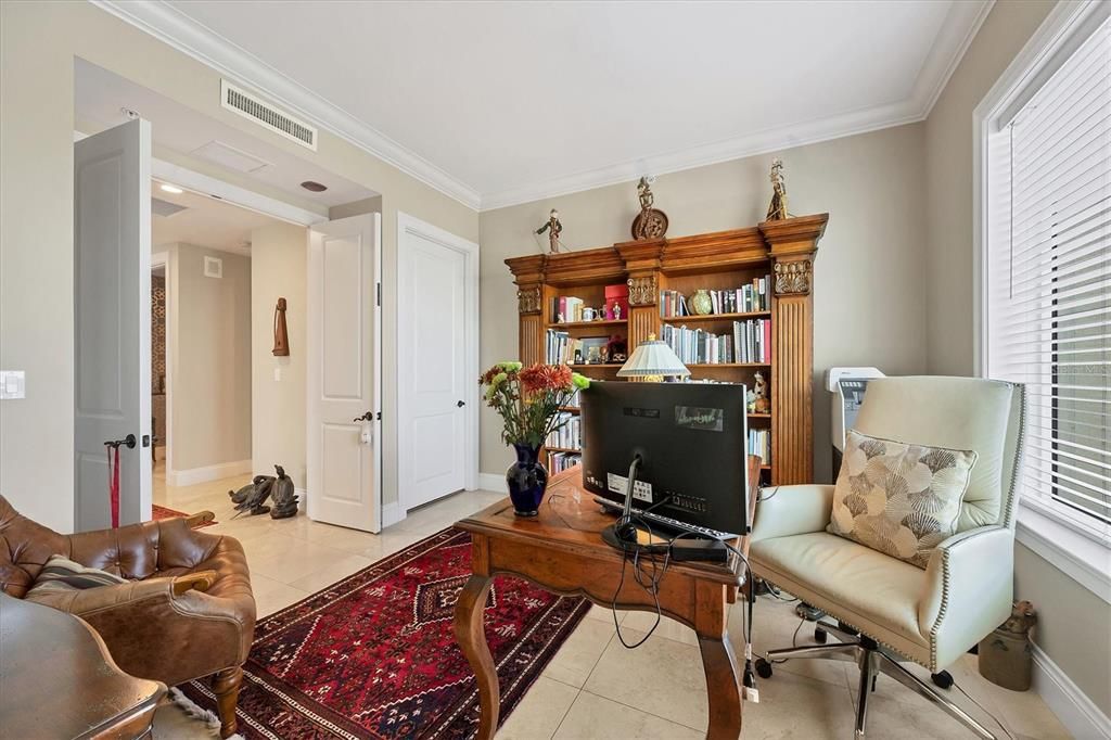 For Sale: $1,325,000 (3 beds, 3 baths, 2930 Square Feet)