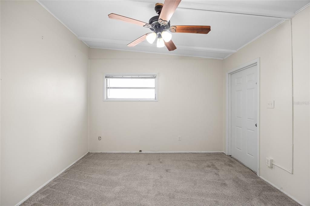 For Sale: $280,000 (2 beds, 2 baths, 1080 Square Feet)