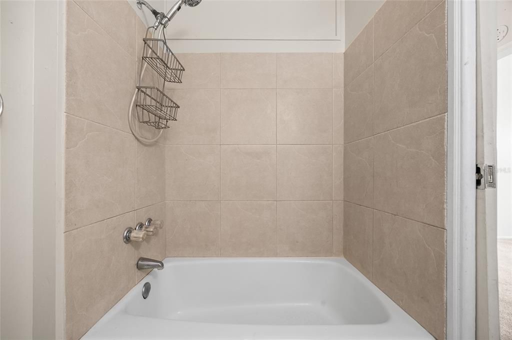 For Sale: $280,000 (2 beds, 2 baths, 1080 Square Feet)