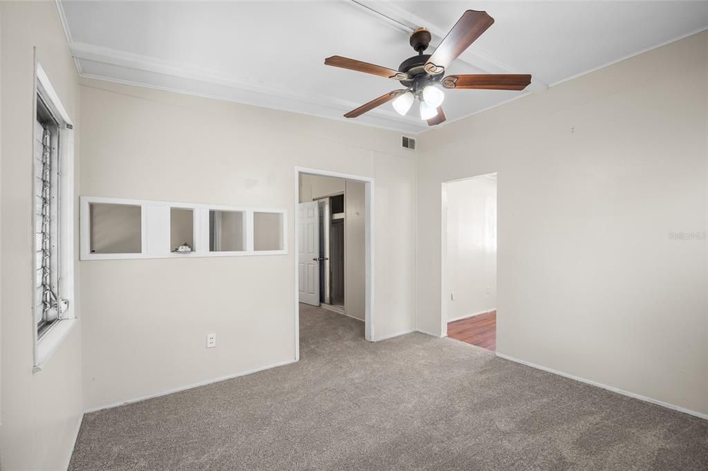 For Sale: $280,000 (2 beds, 2 baths, 1080 Square Feet)