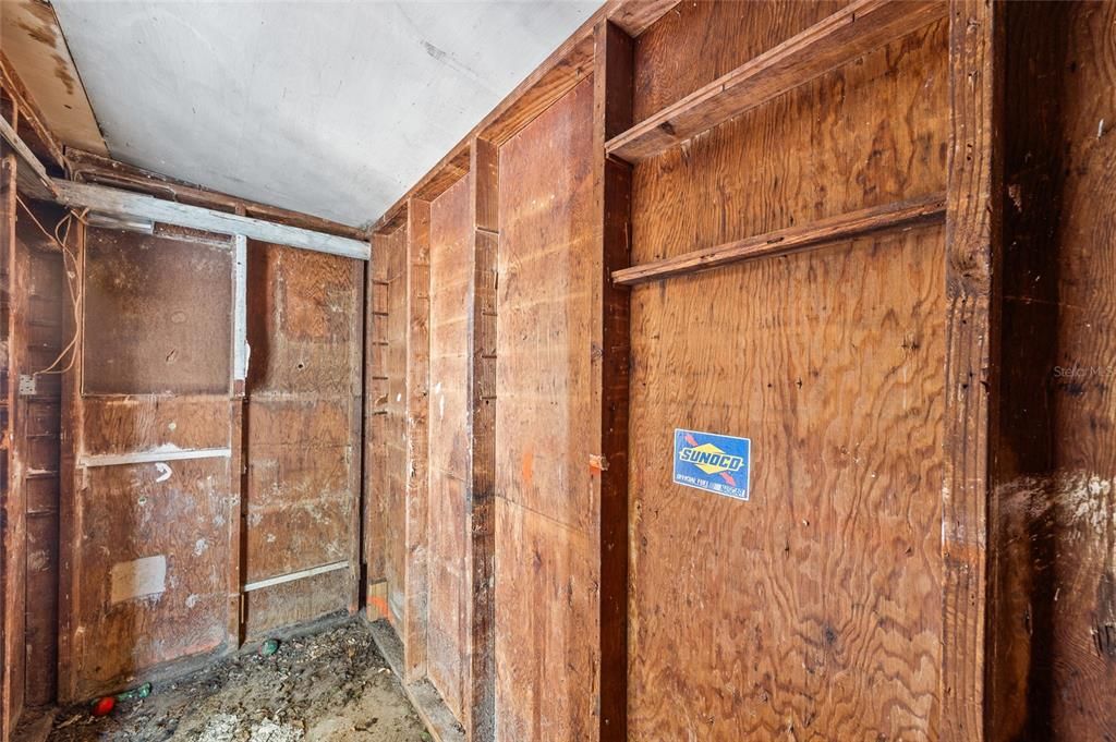 For Sale: $280,000 (2 beds, 2 baths, 1080 Square Feet)