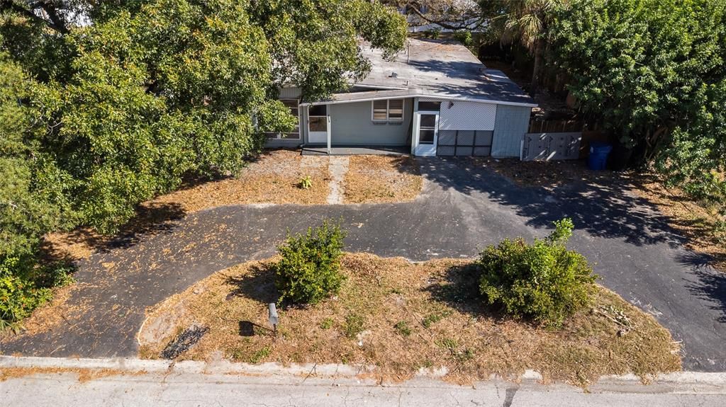 For Sale: $280,000 (2 beds, 2 baths, 1080 Square Feet)