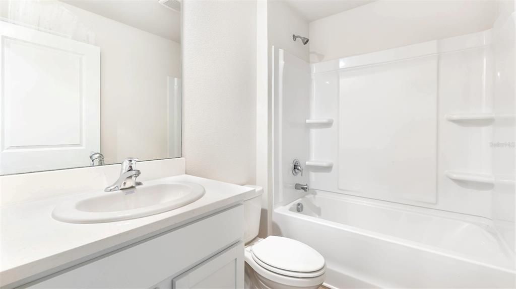 Active With Contract: $357,000 (3 beds, 2 baths, 1672 Square Feet)