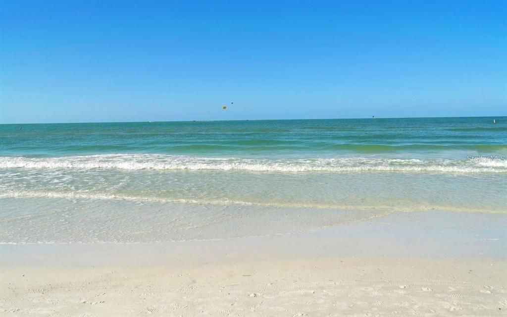 For Sale: $549,000 (2 beds, 2 baths, 1332 Square Feet)