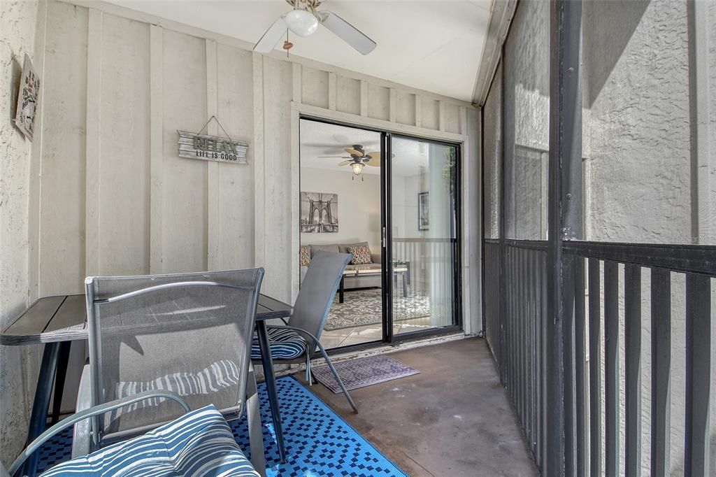 For Sale: $549,000 (2 beds, 2 baths, 1332 Square Feet)