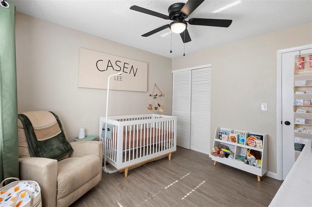 Active With Contract: $250,000 (3 beds, 1 baths, 1123 Square Feet)