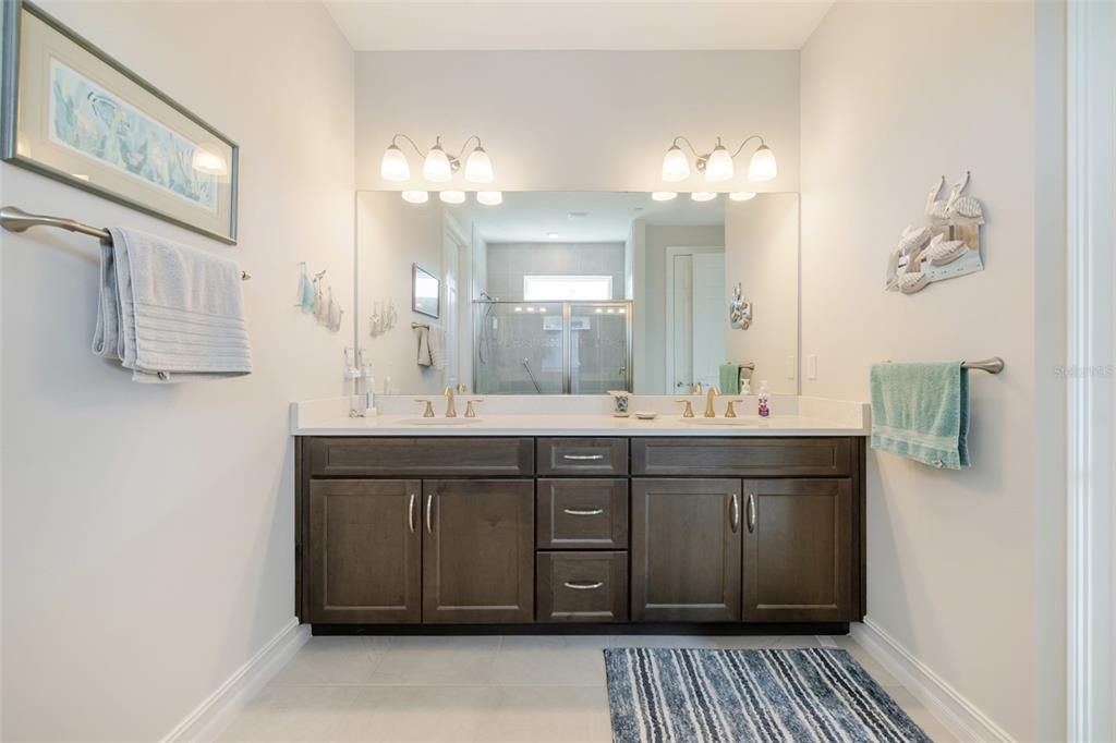 На продажу: $649,000 (4 спален, 3 ванн, 2415 Квадратных фут)