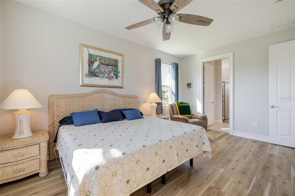 На продажу: $649,000 (4 спален, 3 ванн, 2415 Квадратных фут)