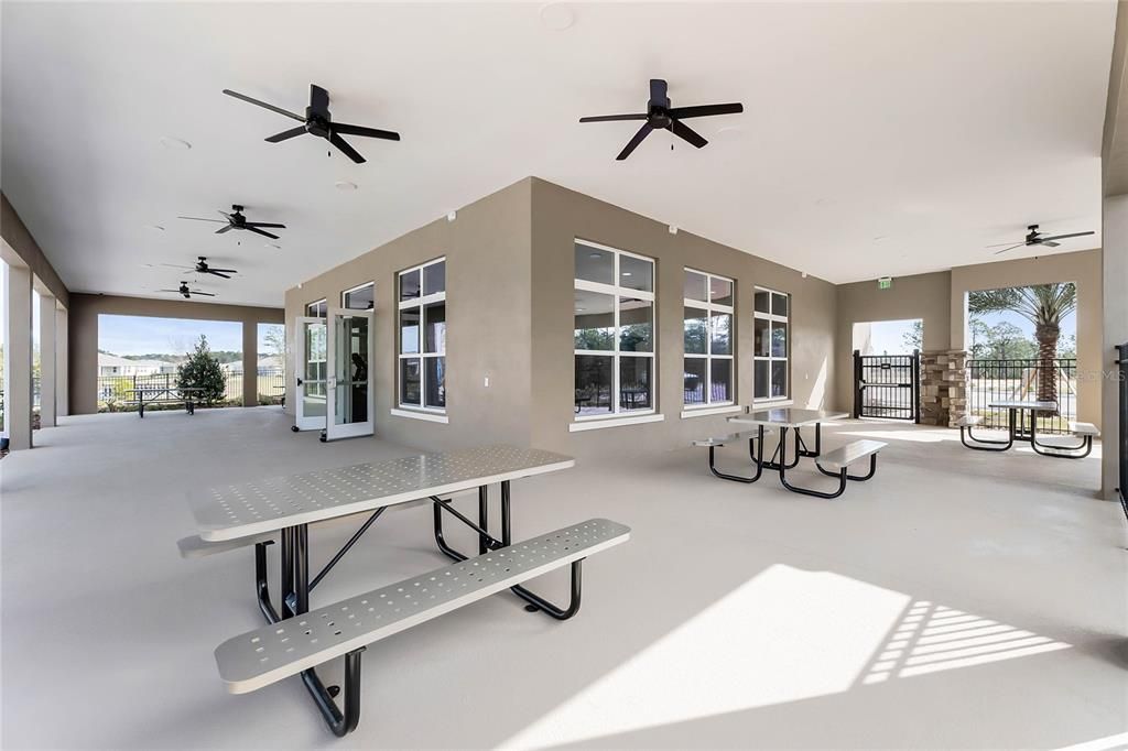 For Sale: $382,990 (4 beds, 2 baths, 2034 Square Feet)