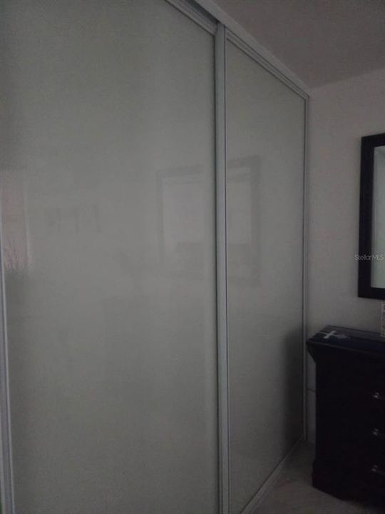 For Sale: $500,000 (1 beds, 2 baths, 776 Square Feet)