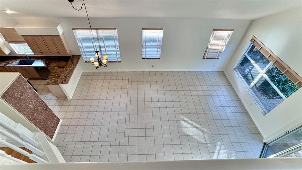 For Sale: $625,000 (3 beds, 2 baths, 2500 Square Feet)