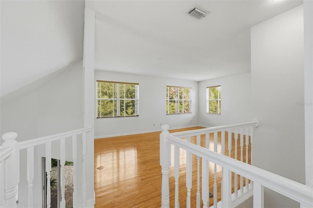 For Sale: $625,000 (3 beds, 2 baths, 2500 Square Feet)