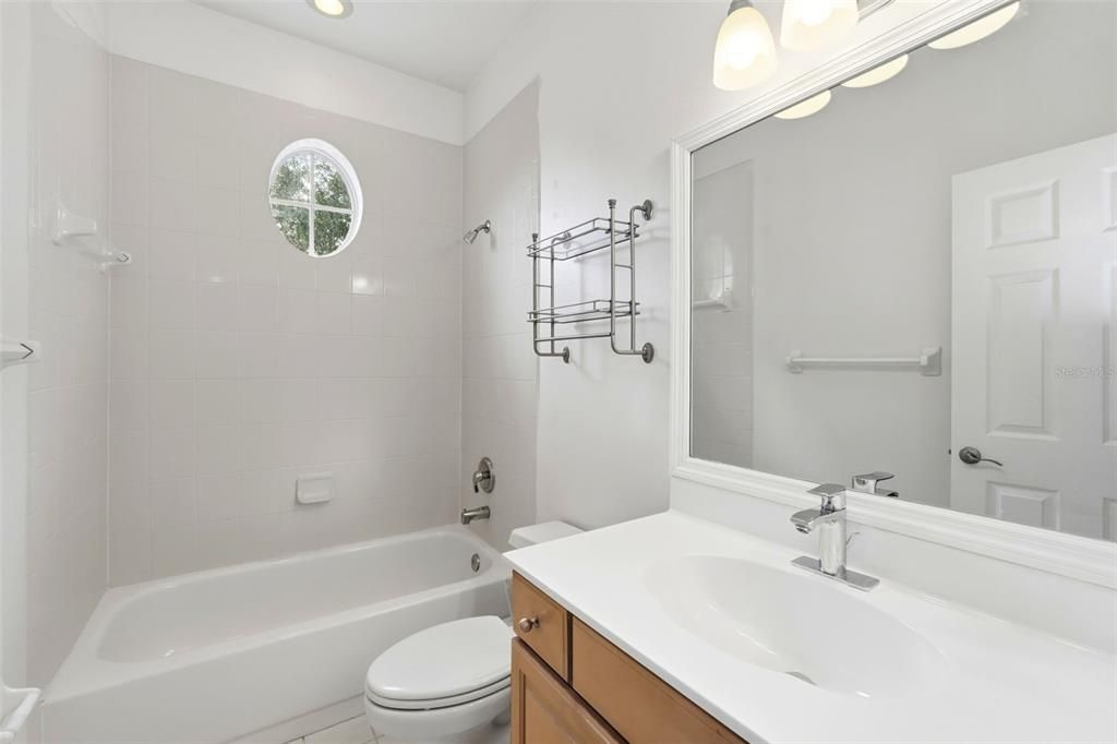 For Sale: $625,000 (3 beds, 2 baths, 2500 Square Feet)