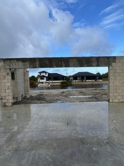 На продажу: $689,900 (3 спален, 2 ванн, 1831 Квадратных фут)