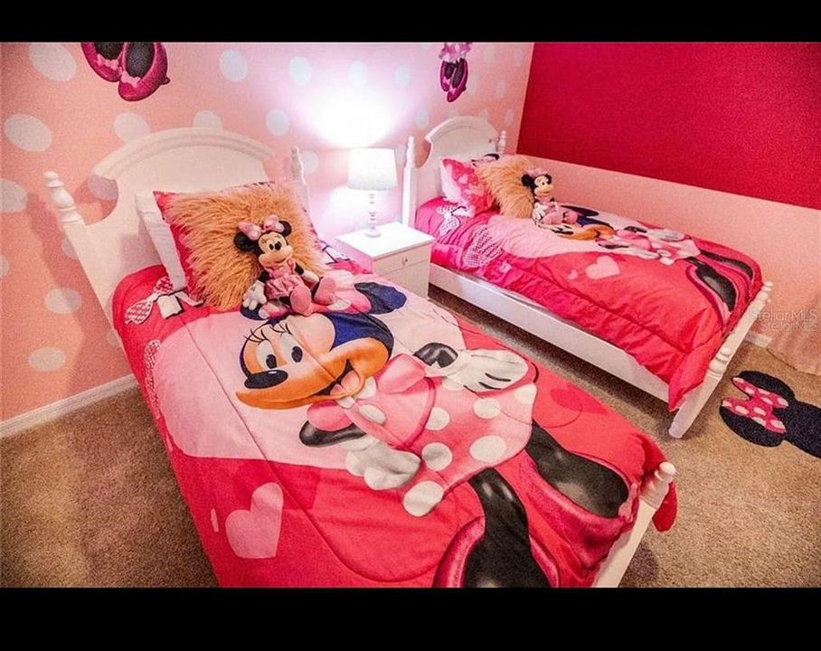 待售: $655,000 (6 贝兹, 5 浴室, 3786 平方英尺)