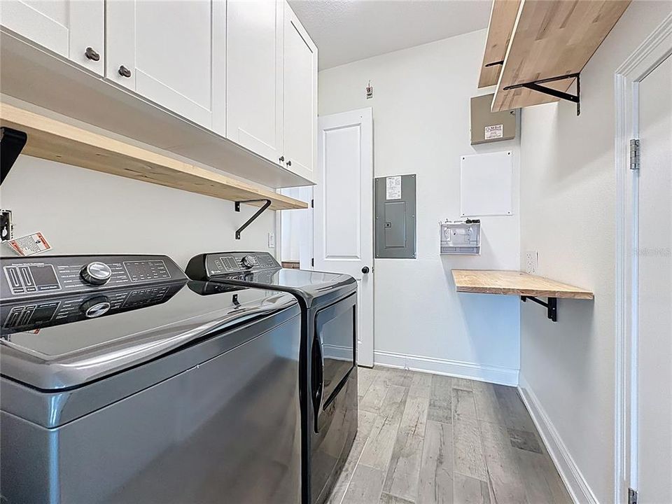 На продажу: $995,000 (4 спален, 3 ванн, 3085 Квадратных фут)