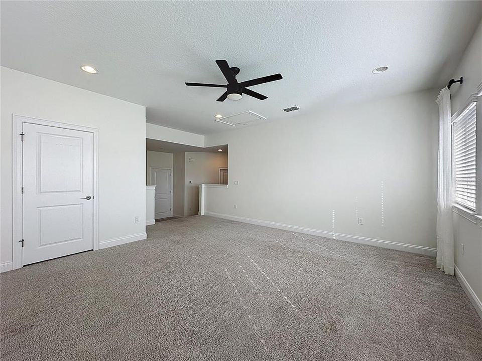 На продажу: $995,000 (4 спален, 3 ванн, 3085 Квадратных фут)