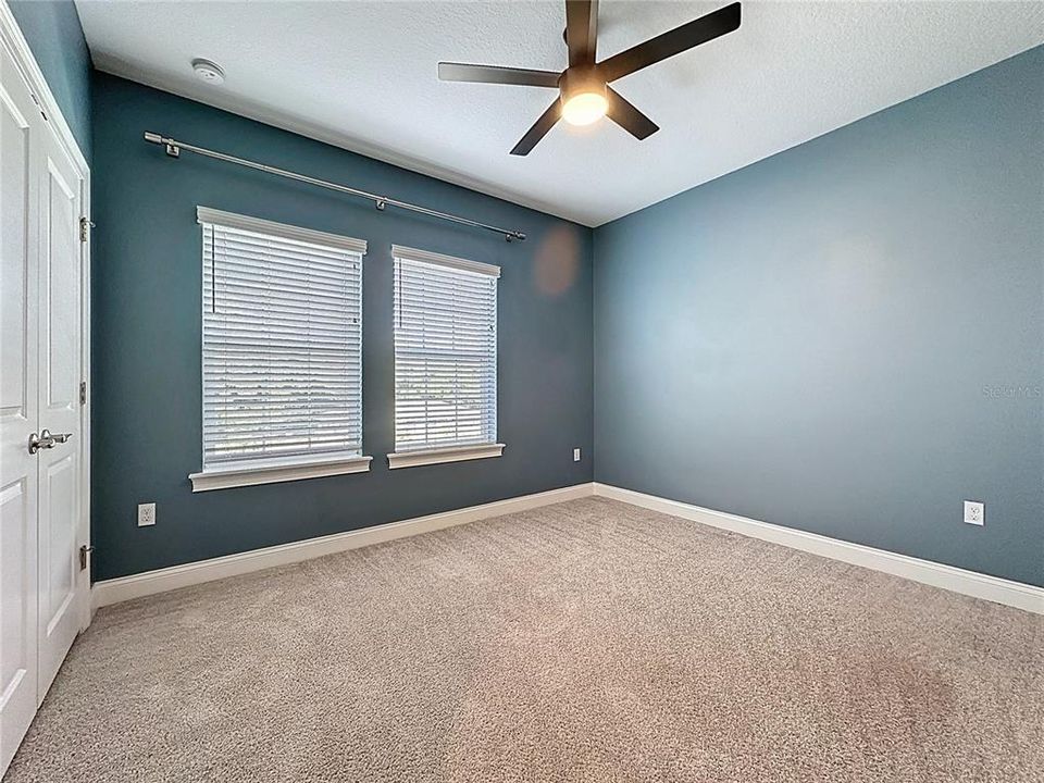 На продажу: $995,000 (4 спален, 3 ванн, 3085 Квадратных фут)