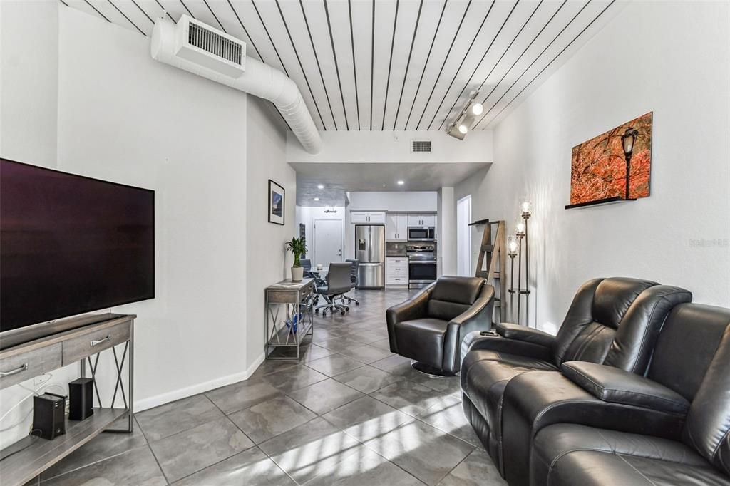 En Renta: $3,750 (2 camas, 2 baños, 1206 Pies cuadrados)