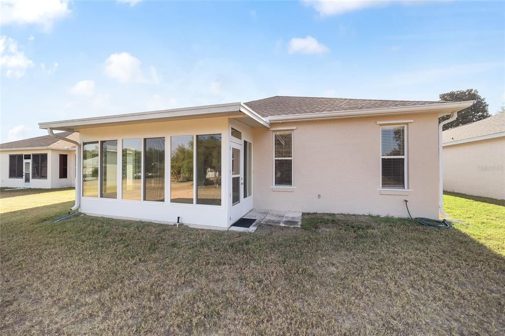 Active With Contract: $265,000 (2 beds, 2 baths, 1674 Square Feet)