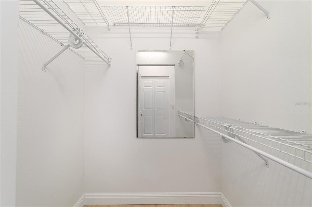 Active With Contract: $265,000 (2 beds, 2 baths, 1674 Square Feet)