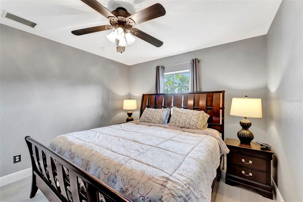 待售: $489,900 (4 贝兹, 2 浴室, 2219 平方英尺)