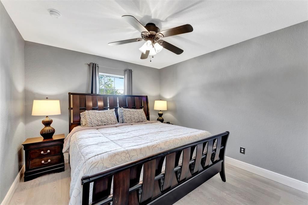 待售: $489,900 (4 贝兹, 2 浴室, 2219 平方英尺)