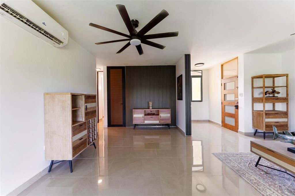 出租: $2,800 (3 贝兹, 2 浴室, 1676 平方英尺)