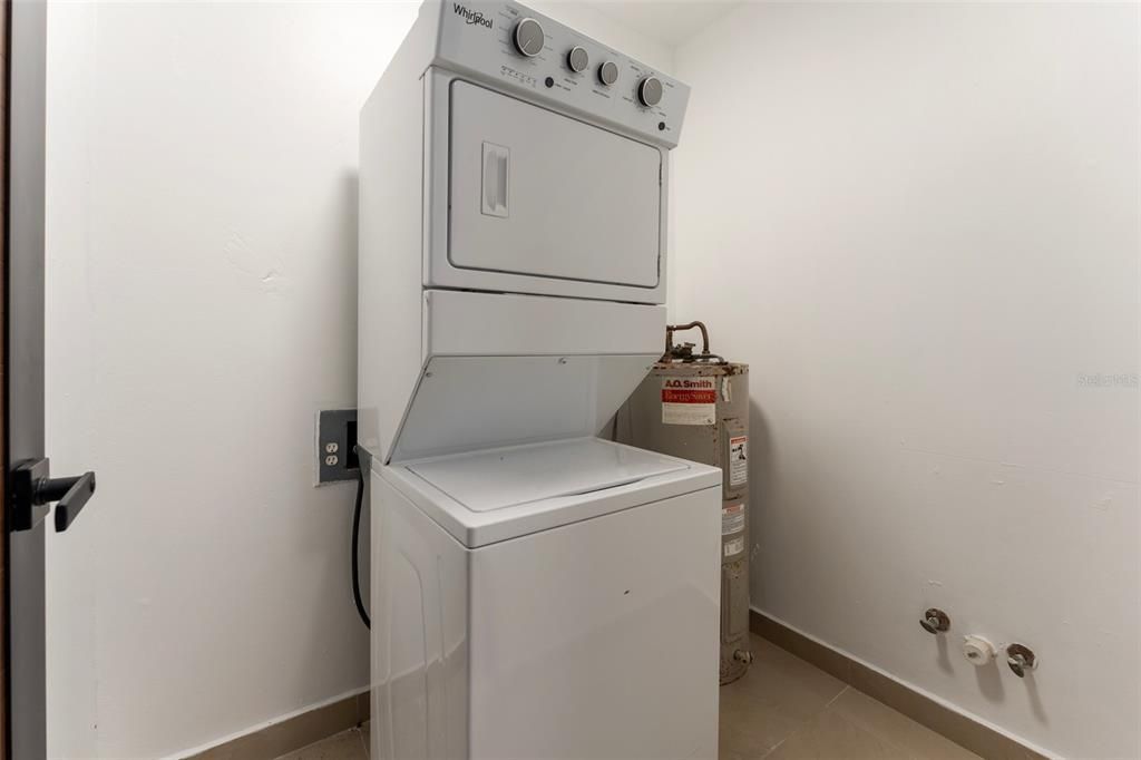 出租: $2,800 (3 贝兹, 2 浴室, 1676 平方英尺)