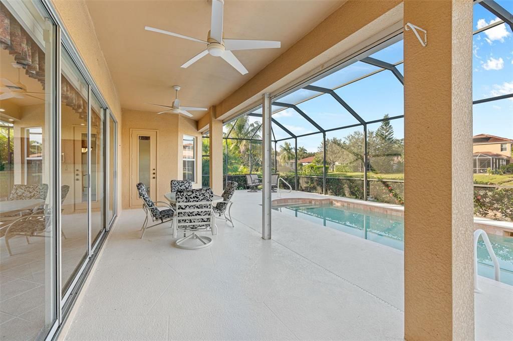 For Sale: $825,000 (3 beds, 2 baths, 2629 Square Feet)