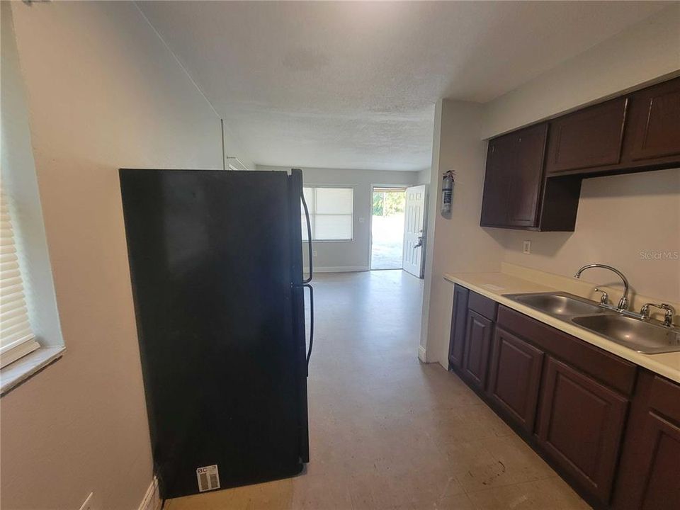 В аренду: $1,050 (2 спален, 1 ванн, 632 Квадратных фут)