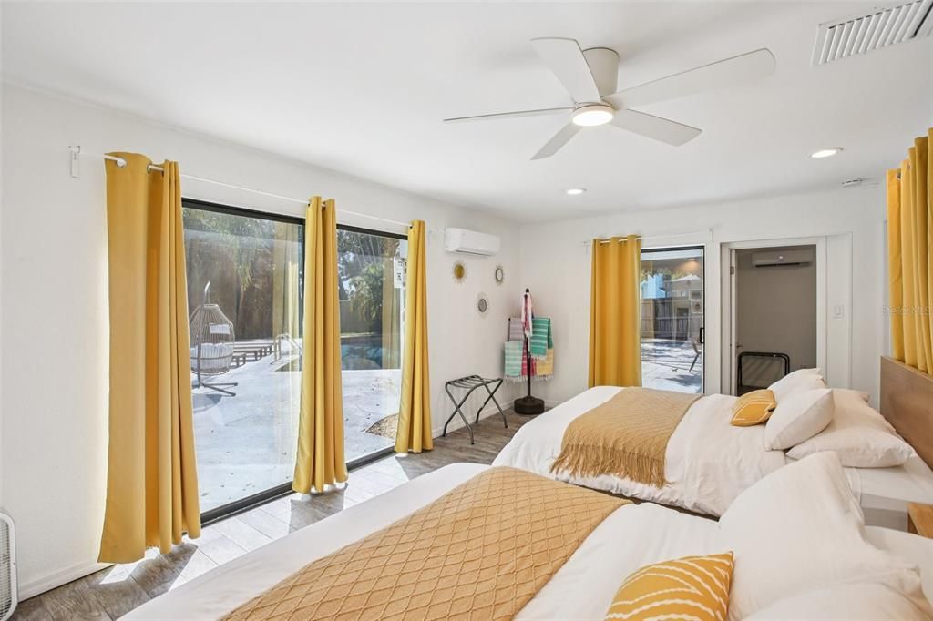 Active With Contract: $750,000 (4 beds, 2 baths, 2252 Square Feet)